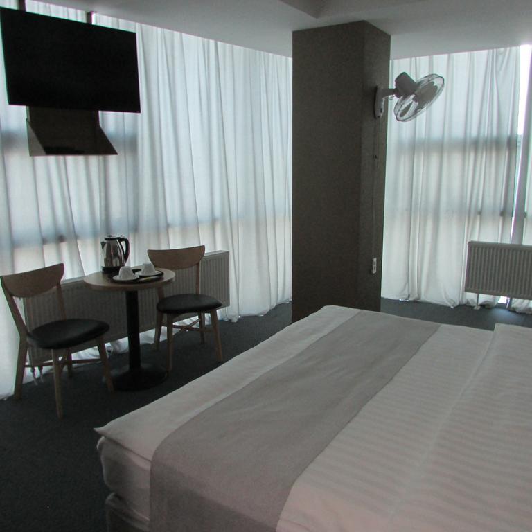 J Hotel Ulaanbaatar Bagian luar foto